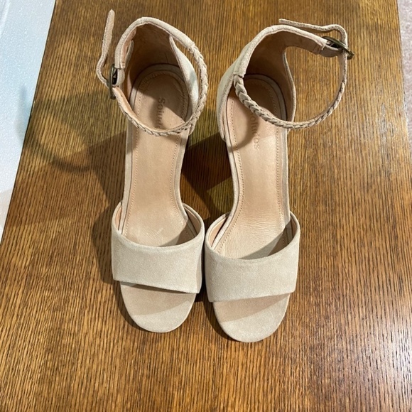 Soludos Women's Hazel Sandals 5.5 Sand Mid Height Heel Wedding Cocktail‎ Travel - Picture 10 of 16